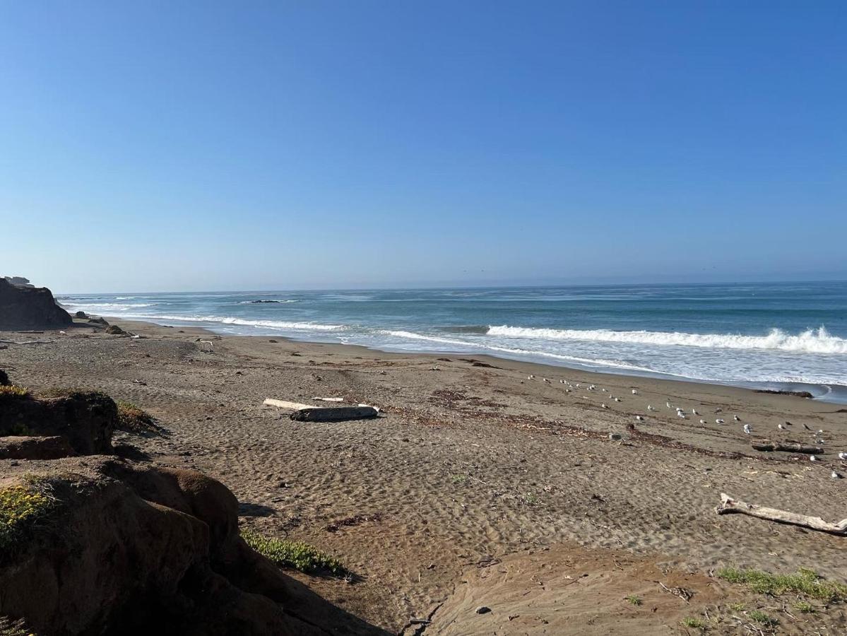 Pacific Coast Roadhouse Hotel San Simeon Exterior photo